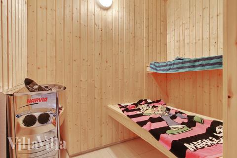 Efter en frisk promenad vid havet är bastun ett skönt tillhåll