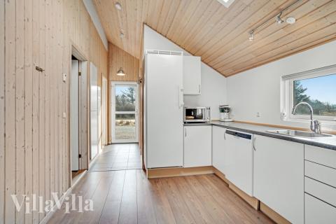 Köket i lyxstuga nr 236 är generöst inrett.