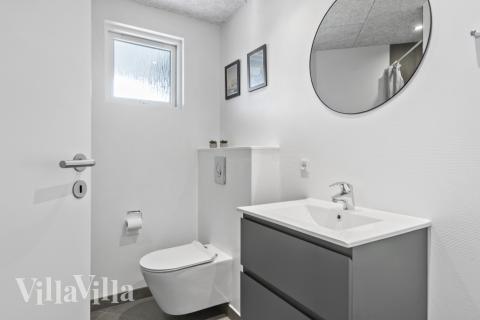 Ett av badrummen i lyxstuga nr 193