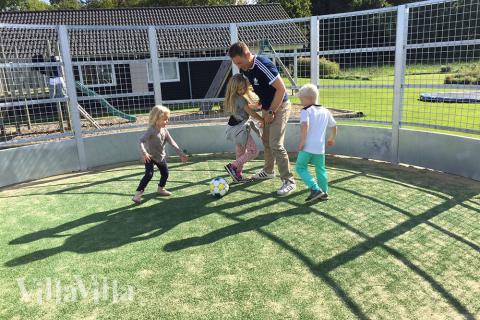 Stort utbud av utomhusaktiviteter vid lyxhus nr 231 i  Sydjylland.