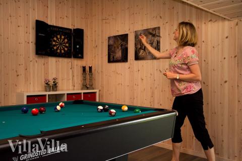 Önskar man en aktivitetsfylld semester har detta lyxhus rikligt att erbjuda