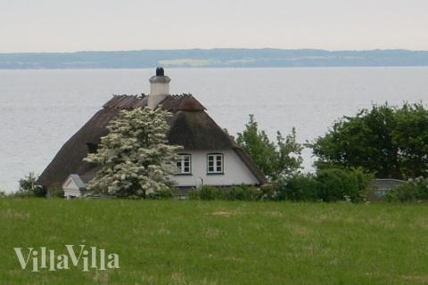 Det vackra området Sydjylland bjuder in till en vistelse i lyxhus nummer 241.