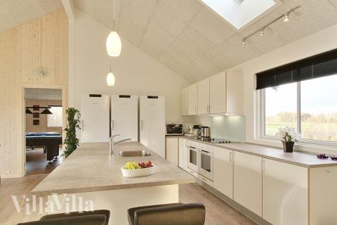 Köket är välutrustat med allt vad man kan tänkas behöva under sin semester 