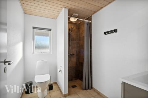 Ett av badrummen i lyxstuga nr 176