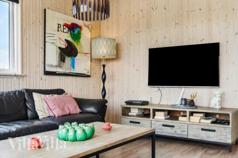 Soffhörnan i lyxstuga 294 i Vestjylland.