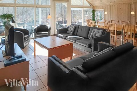 Soffhörnan i lyxstuga 244 i Sverige.