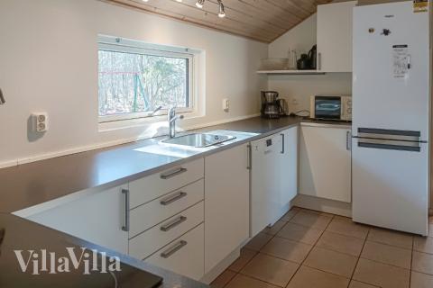 Köket i lyxstuga nr 244 är generöst inrett.