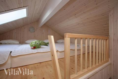 Sovalkoven är inrättad till unga och barn