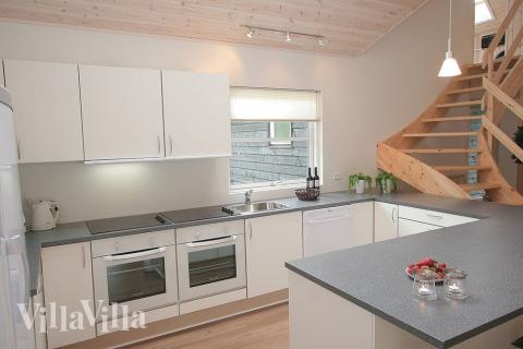 Köket är välutrustat med allt vad man kan tänkas behöva under sin semester