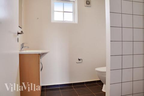 Ett av badrummen i lyxstuga nr 253