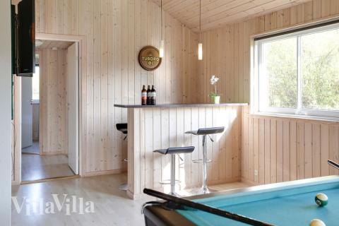 Sommarstuga 272 är utrustad med egen bar