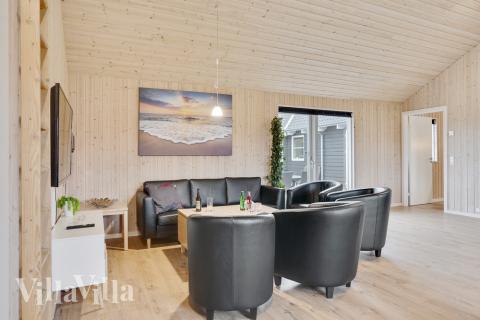 Vardagsrummet i lyxstuga nr 206.