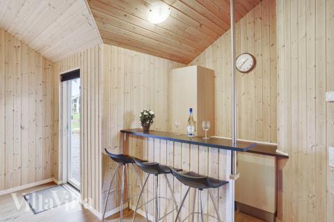Sommarstuga 206 är utrustad med egen bar