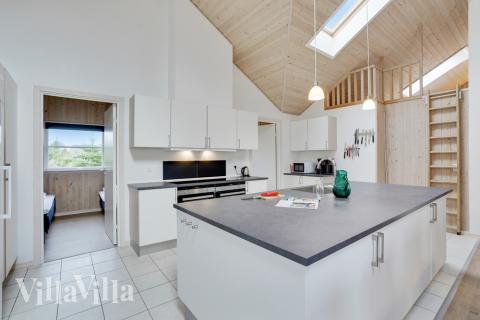 Köket i lyxstuga nr 206 är generöst inrett.