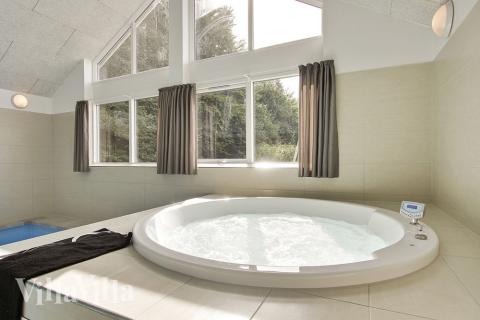 Här kan alla besökare njuta av ultimat avkoppling med spa bad och bastu