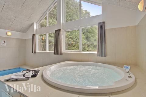 Spa-badet inbjuder till avslappning och rekreation