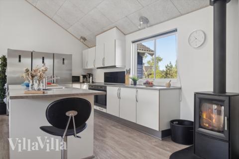 Köket i lyxstuga nr 314 är utrustat så att ni kan laga mat till 20 personer.