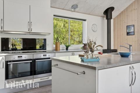 Köket i lyxstuga nr 314 är generöst inrett.