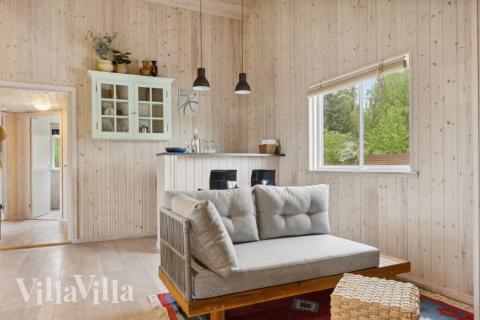 Aktivitetsrum i lyxstuga nr 323 med 6 sovrum och plats för 16 personer.