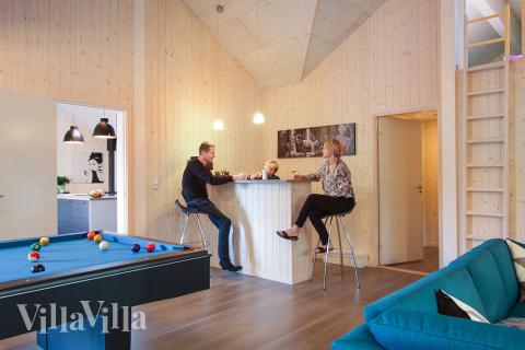 Sommarstuga 335 är utrustad med egen bar