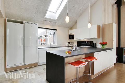 Köket i lyxstuga nr 358 är generöst inrett.