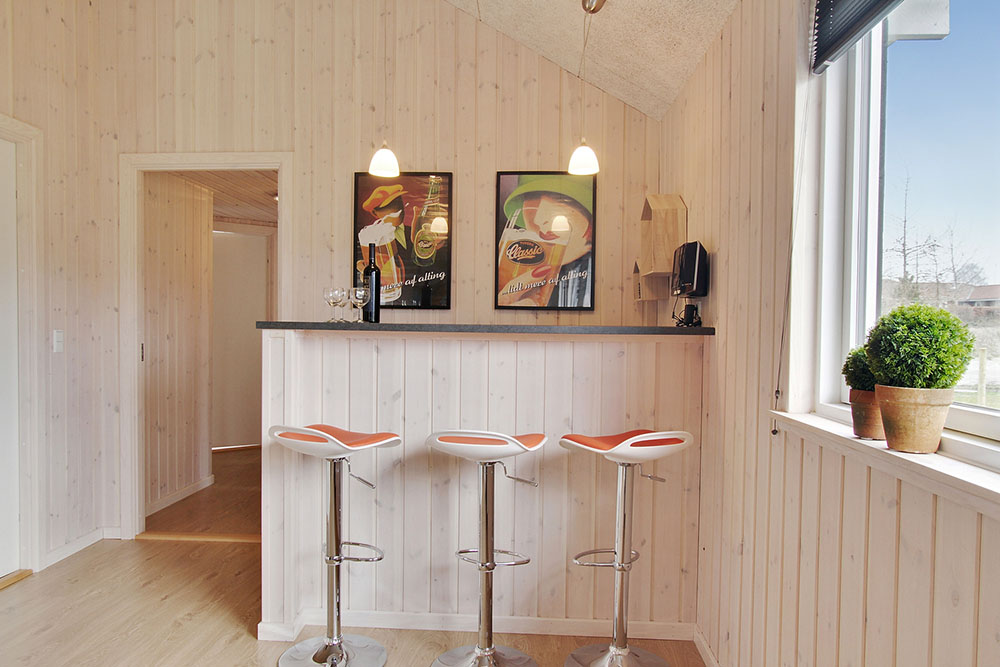 Sommarstuga 358 är utrustad med egen bar