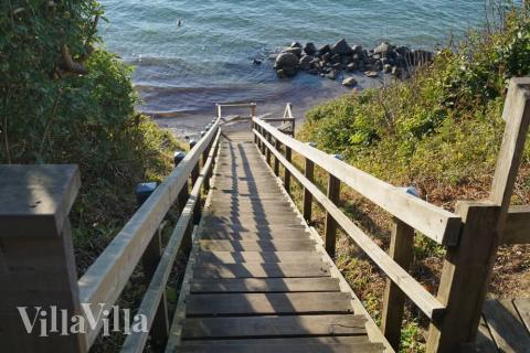 Den vackra stranden i närheten av lyxhus 378 vid Nordsjälland.