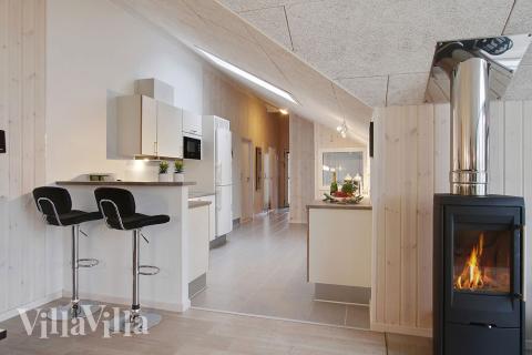 Köket i lyxstuga nr 702 är generöst inrett.