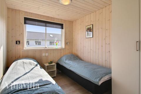 Ett av de 7 utmärkta sovrummen i lyxstuga nr 704 i Tyskland.