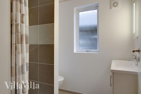 Ett av badrummen i lyxstuga nr 709