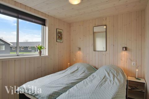 Ett av de 7 utmärkta sovrummen i lyxstuga nr 710 i Tyskland.