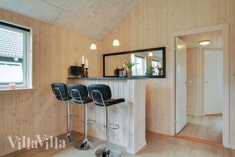 Sommarstuga 710 är utrustad med egen bar