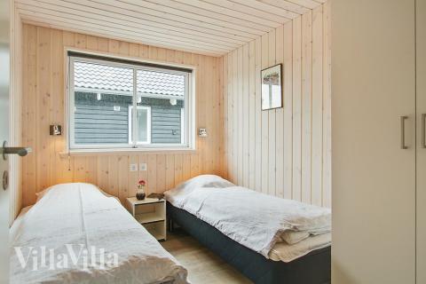 Ett av de 7 utmärkta sovrummen i lyxstuga nr 712 i Tyskland.