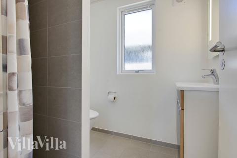 Ett av badrummen i lyxstuga nr 396