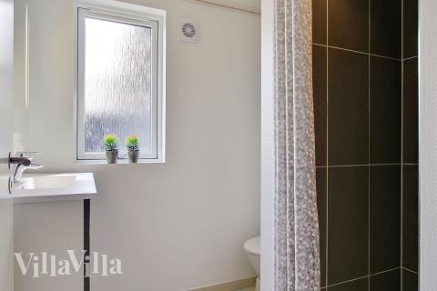 Ett av badrummen i lyxstuga nr 714