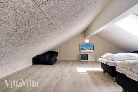 Några av de 24 sovplatserna finns på loftet i lyxstuga nr 714