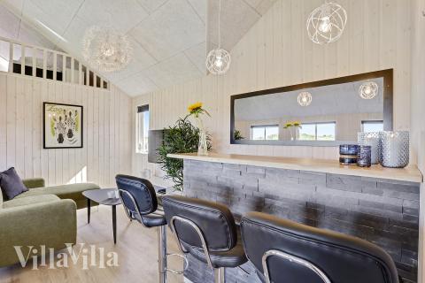 Sommarstuga 405 är utrustad med egen bar