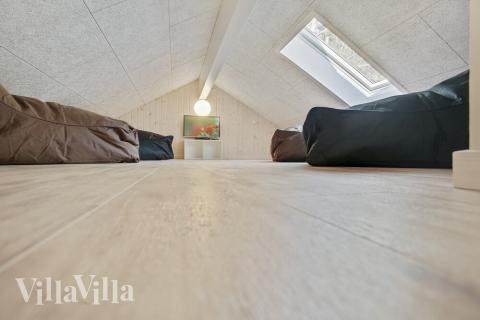 Några av de 24 sovplatserna finns på loftet i lyxstuga nr 406