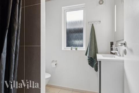 Ett av badrummen i lyxstuga nr 408