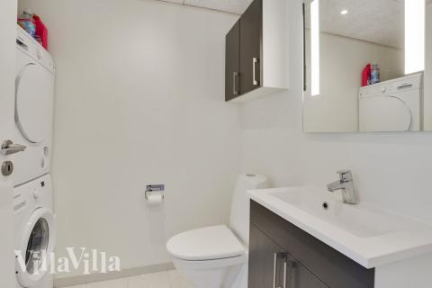 Ett av badrummen i lyxstuga nr 419