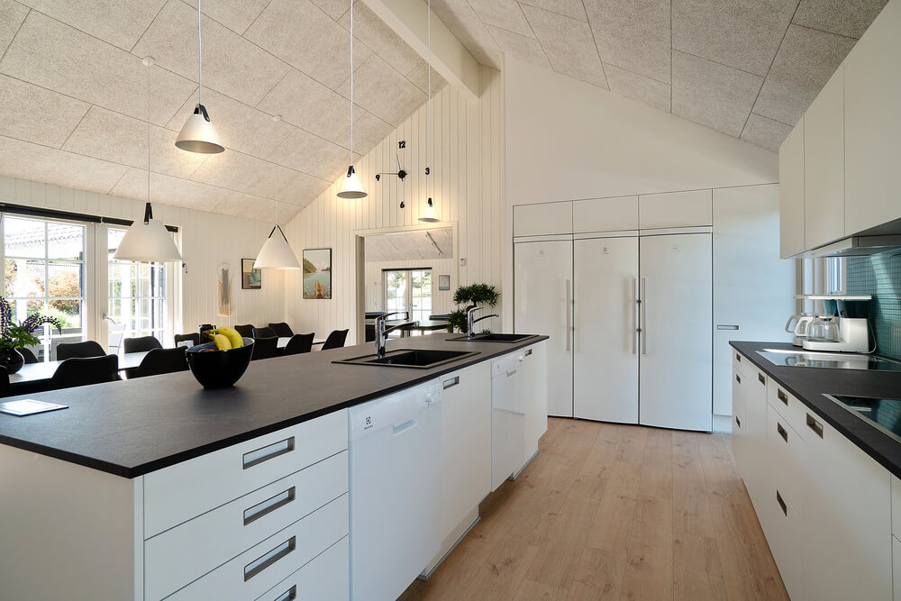 Köket i lyxstuga nr 412 är generöst inrett.