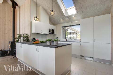 Köket i lyxstuga nr 421 är generöst inrett.