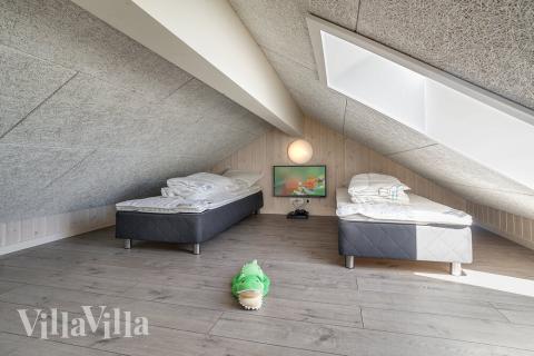 Några av de 10 sovplatserna finns på loftet i lyxstuga nr 722