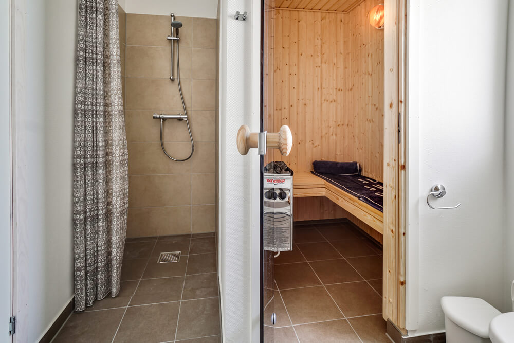 Ett av badrummen i lyxstuga nr 718