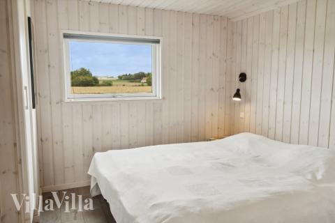 Ett av de 5 utmärkta sovrummen i lyxstuga nr 427 i Lolland/Falster/Møn.