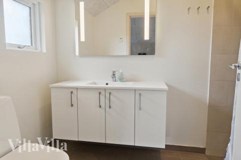 Ett av badrummen i lyxstuga nr 427