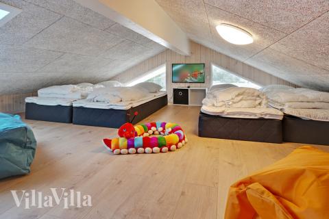 Det finns 24 sovplatser i lyxstuga nr 439