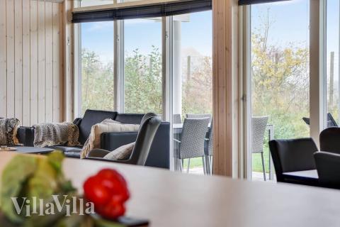 Välinrett kök i lyxstuga nr 725 i Tyskland.