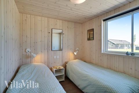 Ett av de 7 utmärkta sovrummen i lyxstuga nr 720 i Tyskland.