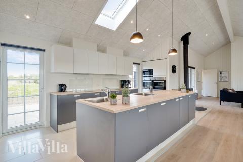 Köket i lyxstuga nr 442 är generöst inrett.